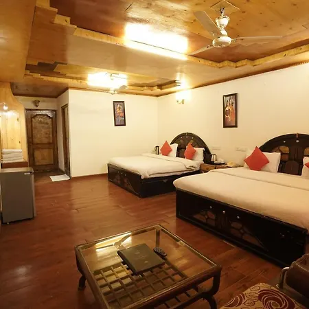 Royal Palace Resort Bhagsunag-2