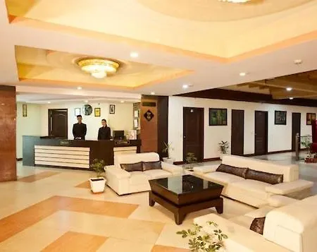 A Luxurious Stay-3