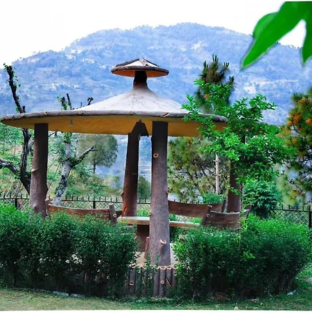 Hotel Hollywood, Manali-3