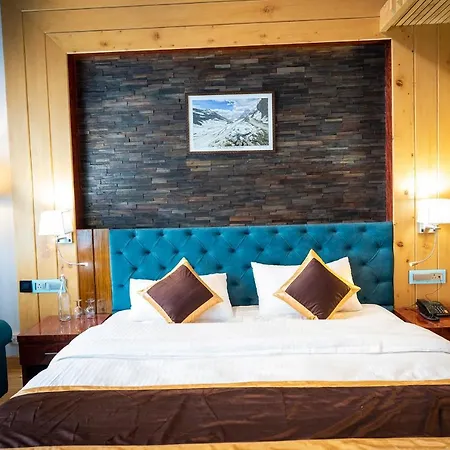 Jr Resorts-3