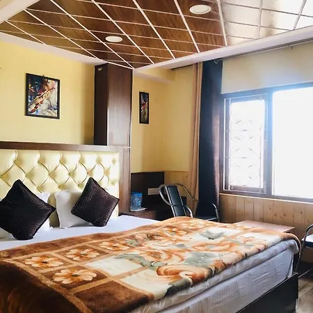 Hotel Valley Crown Shiimla-2