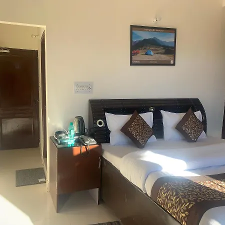 Hotel Ananta Inn-2