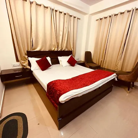 Hotel Aston Hills , Shimla-3
