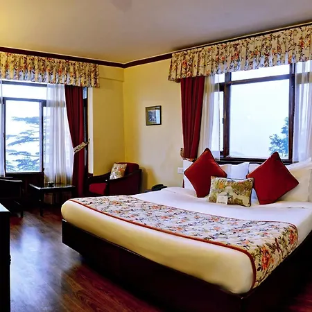 Summit Le Royale-3