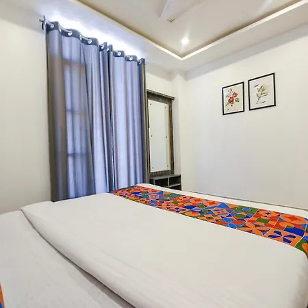 Fabhotel The Micky House-3