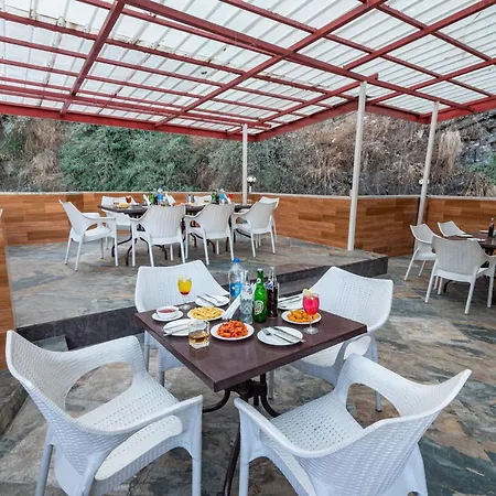 Rock Castle By Dls Hotels-2