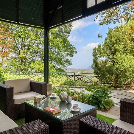 Stayvista At Padam Hill 3Br Pet Friendly Villa With Lawn At Kasauli-3