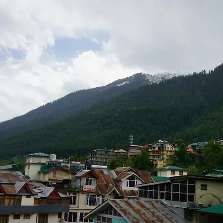 Hotel Magnolia Mallroad Manali-2