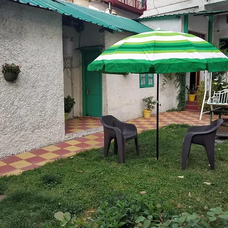 Garden Cottages-3