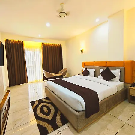 Hotel Pines And Peeks By Tws Hotels-2