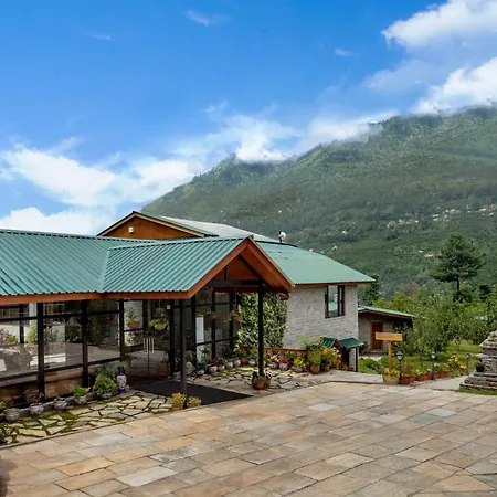 Larisa Resort Manali-2