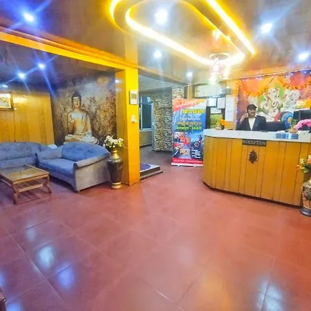 Hotel Gilbert Mountain View-3