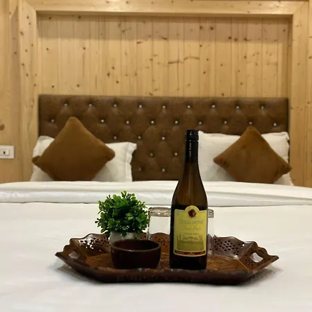 Samarth Kasauli Hills Bed & Breakfast 2 Km From Mall Road-2