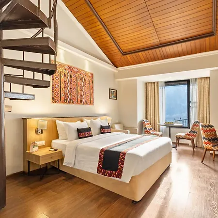 Sterling Manali-3