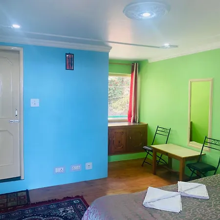 Jagatram Niwas Guesthouse Dharamkot-2