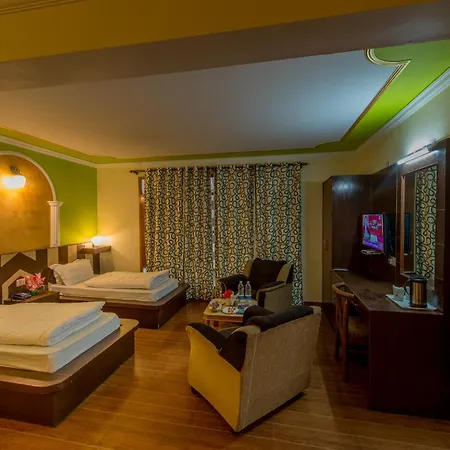 Hotel Glacier Resort-3