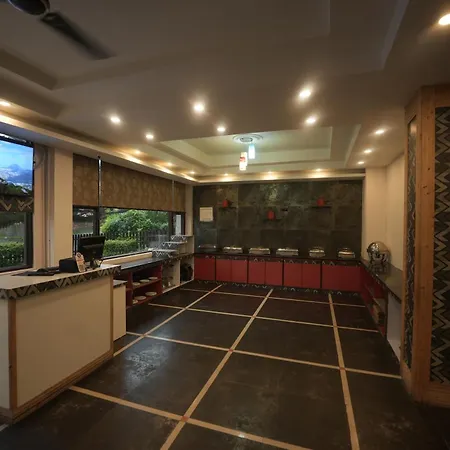 Hotel 360 By D'Polo Dharamshala-2