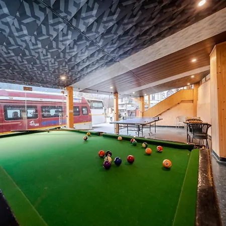 Hill River Resort - Central Heated & Air Cooled - Near Mall Road , Best Property Of Manali 2024- 2025-2