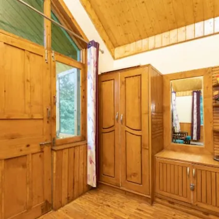 Majestic View Cottages-2
