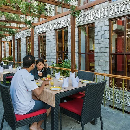 Honeymoon Inn Manali-2