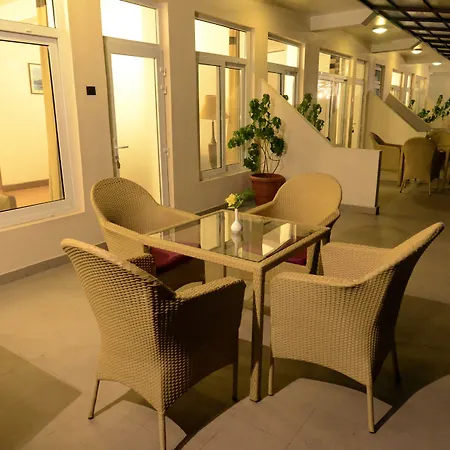 Asia Spa Resort Centrally Air Conditioned With Heated Swimming Pool For Your Comfort Just A 10 Minute Drive From Mcleod Ganj Market-3