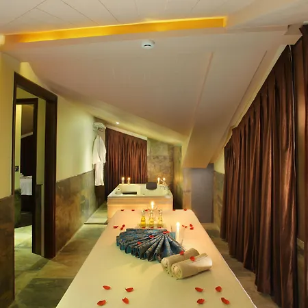 Marigold Sarovar Portico Shimla With Heated Pool And Ac Rooms-A Resort Cottage And Spa-2