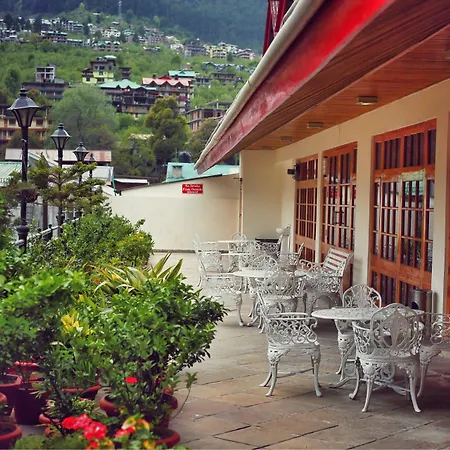 Hotel Snow View Manali-2
