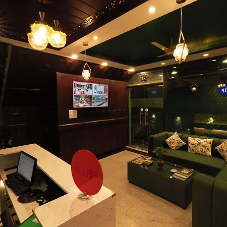 Hotel Bella Heights-3