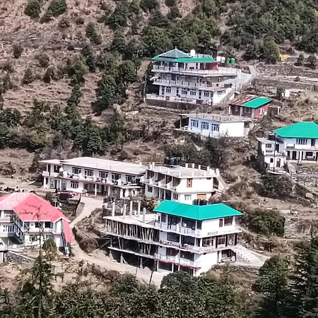 Amazing View Home Stay-3