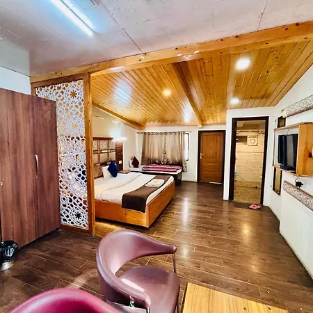 Hotel Ganga Near The Mall Simla-3