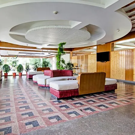 Townhouse Oak Rohtang Heights-3