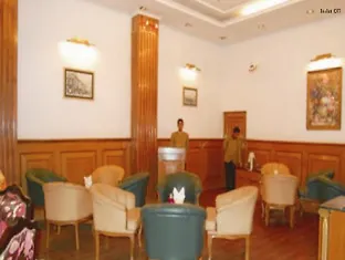 Moon International Hotel-3