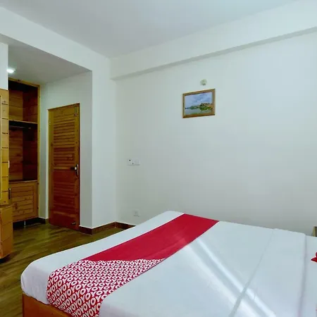 Oyo 13741 Rockwood Bnb-2