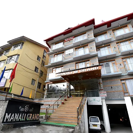 Oyo 13091 Manali Grand-3
