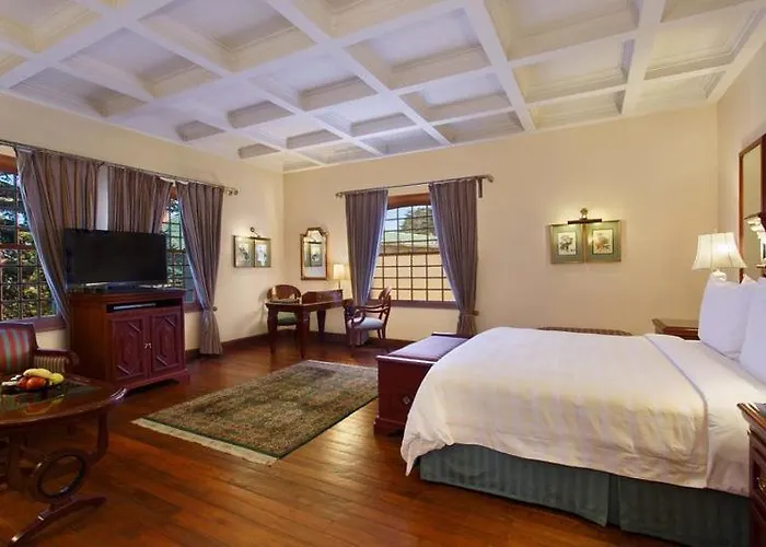 Hotels in Shimla